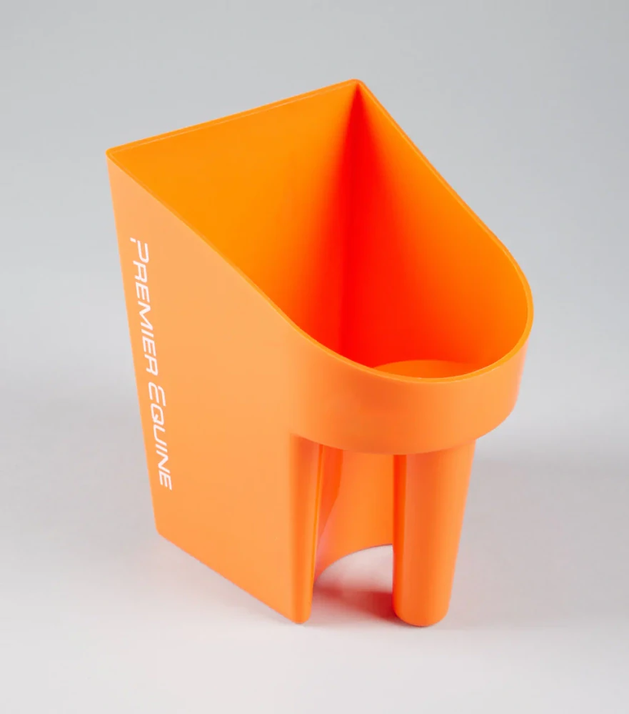 Premier Equine - Odměrka na krmivo