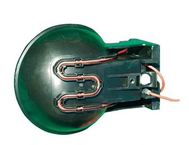 LISTER - SB 2 H - Vyhřívaná misková napáječka s jazykem - 24 V