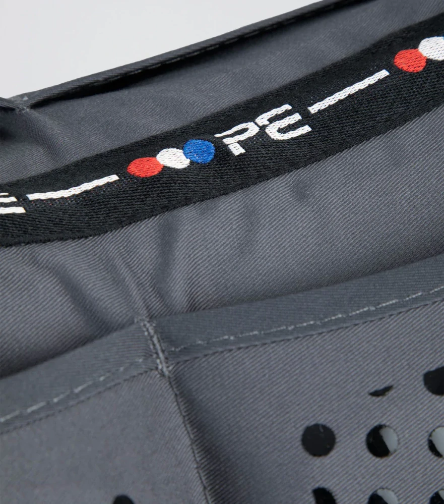 Premier Equine - Korekční dečka Tech Grip protiskluzová 