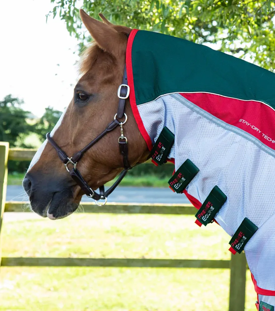 Premier Equine - Síťová deka s nepromokavými zády a krkem Buster Stay-Dry Super Lite Fly