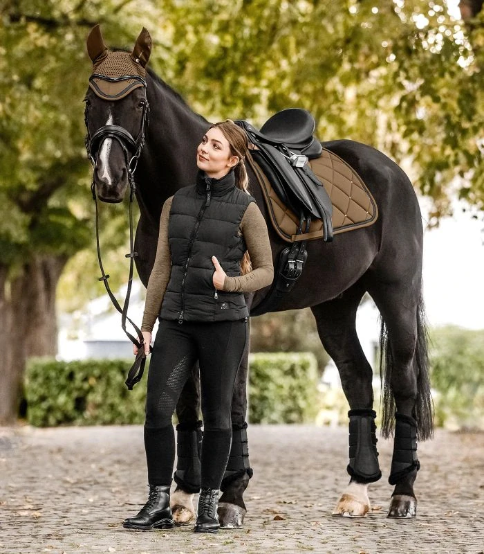 Waldhausen - Podsedlová dečka Competition