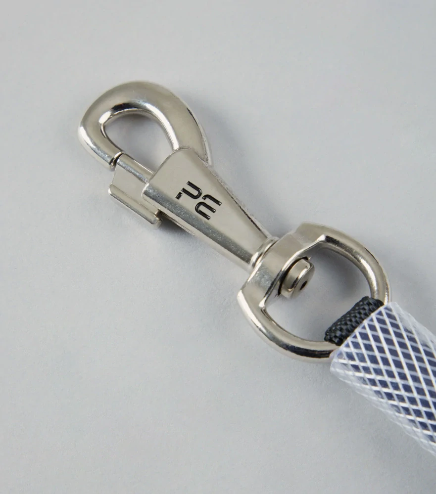 Premier Equine - Ocasní popruh s PVC pláštěm a masivní pevnou karabinou PE