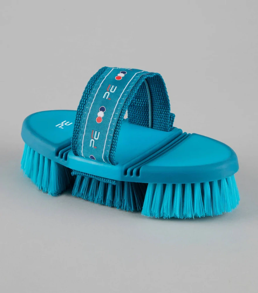 Premier Equine - Anatomický měkký kartáč