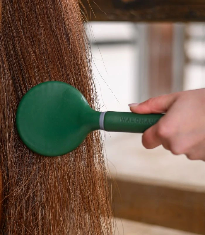 Waldhausen - Syntetický kartáč na dlouhé žíně