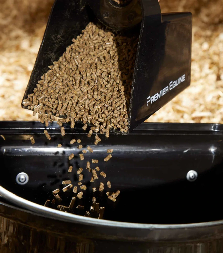 Premier Equine - Odměrka na krmivo